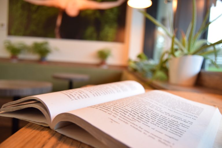 CAFÉ Jasmin Vardimon